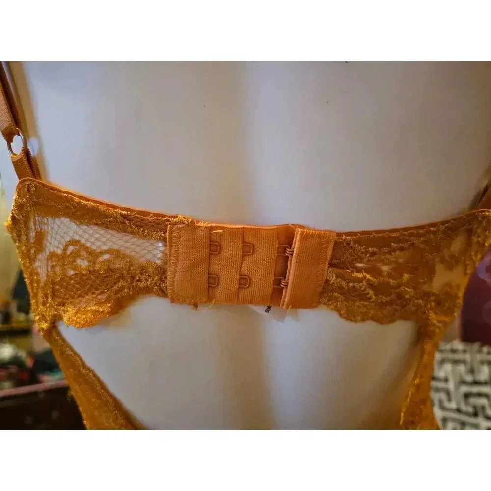 NWT French Affair Push Up Bra Bodysuit Gold Lined with Black Lingerie Size Small - Picture 5 of 9